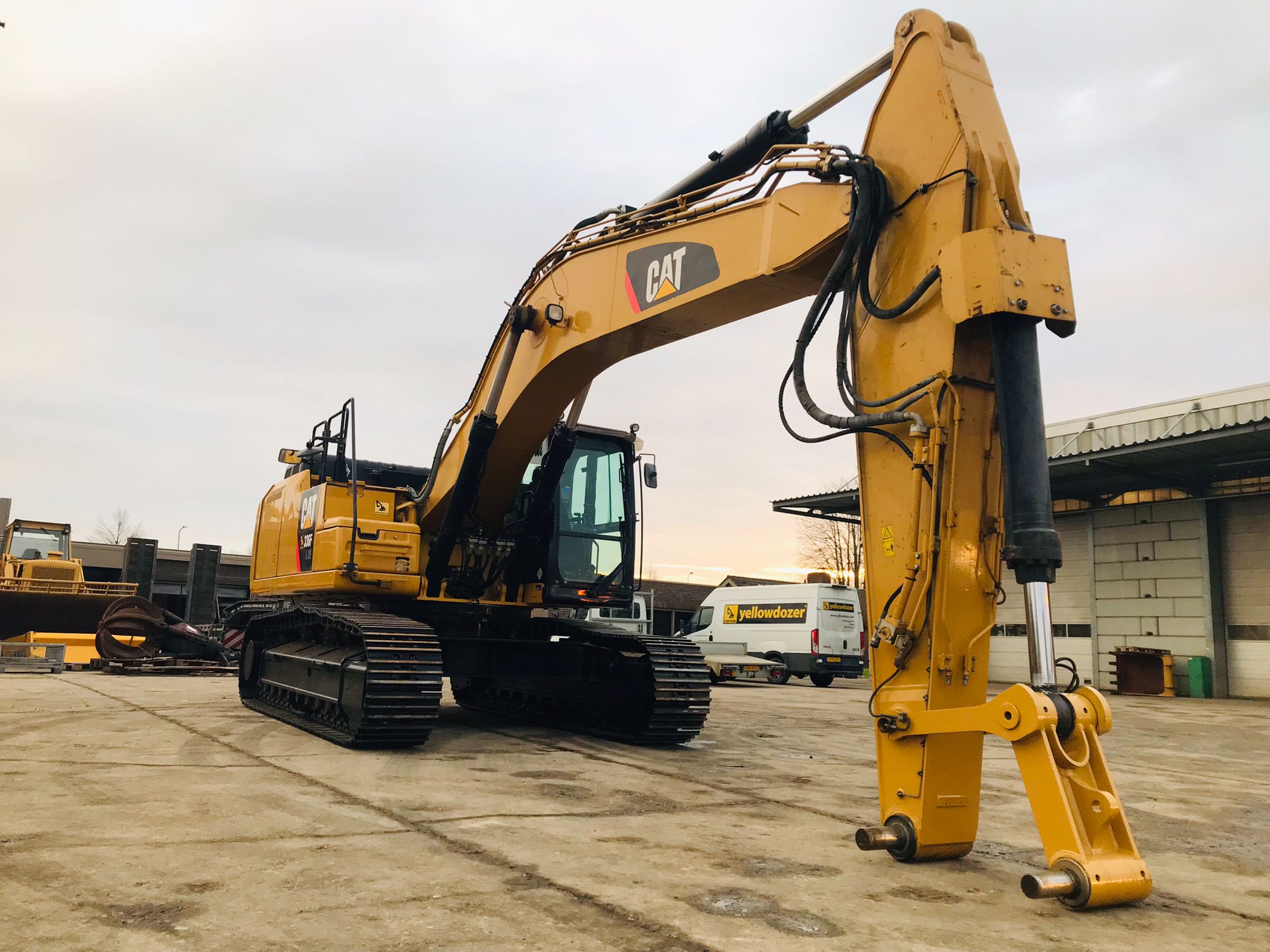 Caterpillar 336FLXE - Yellowdozer